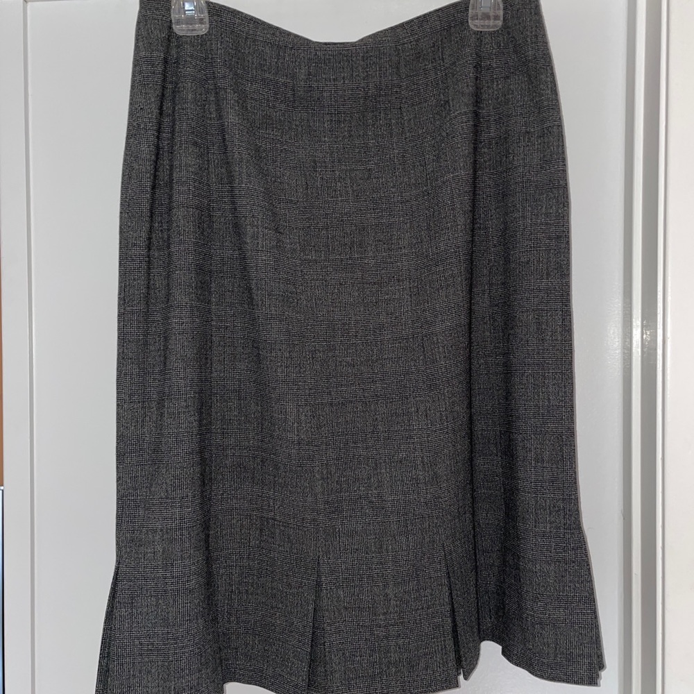 Jenne maac pencil skirt size L